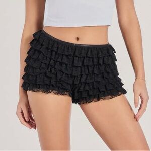 Windsor Black Tiered Lace Fairytale Hot Shorts Size Small